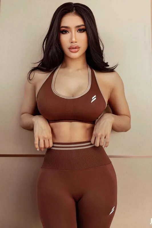 Soe, 31, from Bangkok — verified profile